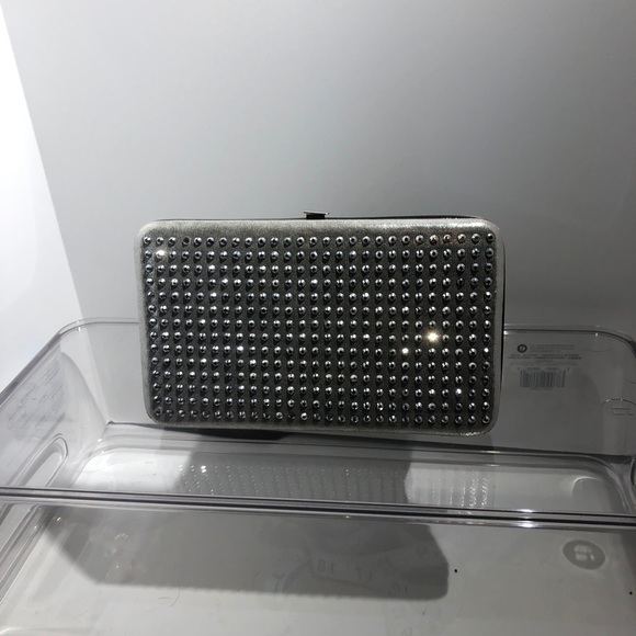 Silver Rhinestone clutch/Wallet- - Picture 6 of 6